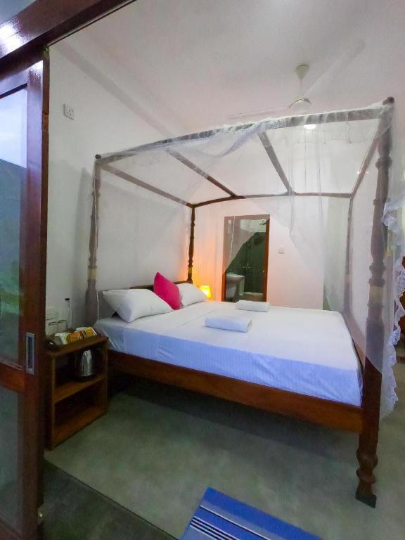 Asa Bay Beach Resort Талпе Екстериор снимка